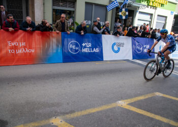 Εντυπωσίασε ο τερματισμός στο Αγρίνιο του 1ου ΕΤΑΠ του ποδηλατικού γύρου Tour of Hellas