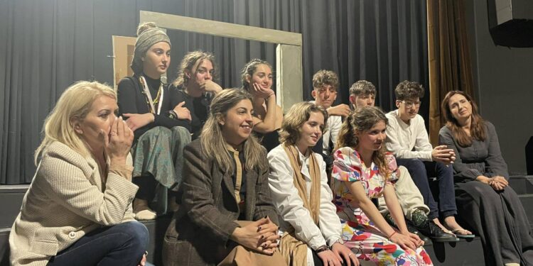 Με επιτυχία η θεατρική παράσταση του καλλιτεχνικού σχολείου Μεσολογγίου