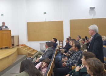 Βόνιτσα: Εξαιρετικά ενδιαφέρουσα η εκδήλωση-ομιλία του Νευροχειρουργού Δρ. Φαίδωνα Λιάκου