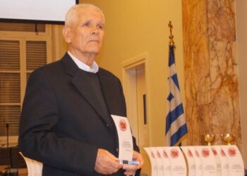 Έφυγε ο Αγρινιώτης Γρηγόρης Μπενέκας, ο άνθρωπος που κατάφερε να αναδείξει μεγάλους και σπουδαίους αθλητές, όπως ο αείμνηστος μαραθωνοδρόμος Μιχάλης Κούση