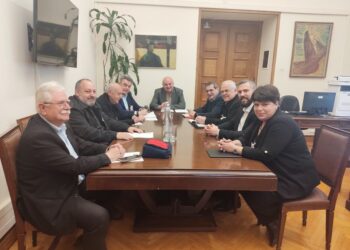Συνάντηση στη Βουλή για την διαγραφή και ελάφρυνση οφειλών προς τους δήμους, τις ΔΕΥΑ και τα ΝΠΔΔ των δήμων