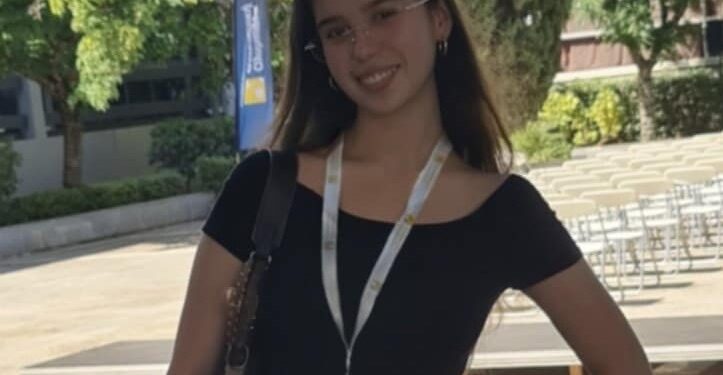 Υπότροφος του Harvard η μαθήτρια του 6ου ΓΕΛ Αγρινίου Παρασκευή Συγγούνα!