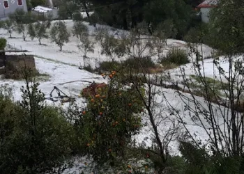 Χαλάζι στην Σταμνά Μεσολογγίου τεράστια καταστροφή