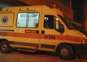 Νεκρός άνδρας στο Αγρίνιο-φέρεται να έπεσε από μπαλκόνι 3ου ορόφου πολυκατοικίας-Σε εξέλιξη οι έρευνες