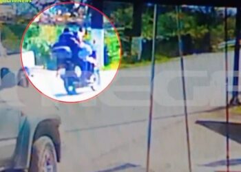 Αιτωλοακαρνανία: Η στιγμή που οι ένοπλοι φεύγουν με 200.000€ λεία