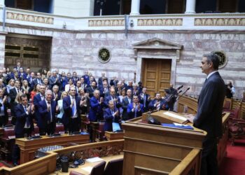 Μητσοτάκης στην ΚΟ της ΝΔ: Εκλογές το 2027 με εμένα στηv πρώτη γραμμή