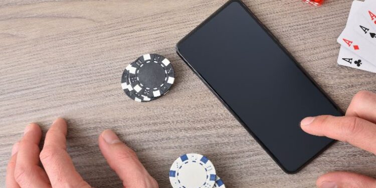 Η επιρροή των κοινωνικών αλληλεπιδράσεων στις αποφάσεις των παικτών στα διαδικτυακά τυχερά παιχνίδια