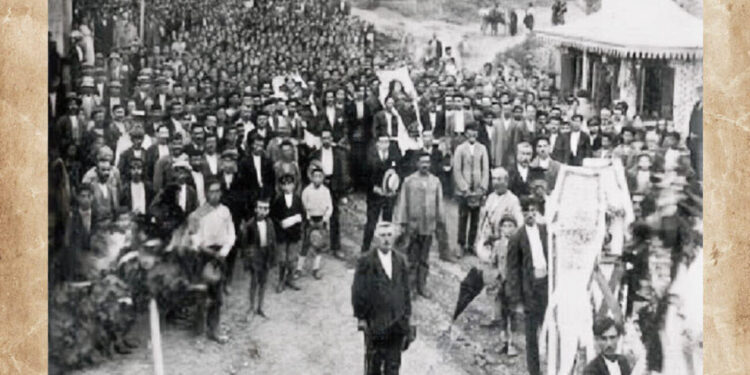 ΚΝΕ_Ιστορικός περίπατος-“Η ιστορία του καπνεργατικού κινήματος στη πόλη του Αγρινίου”