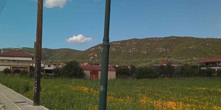 Tοποθέτηση νέων φωτιστικών σωμάτων LED από τον Δήμο Αγρινίου