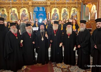 Τιμήθηκαν με τον Χρυσό Σταυρό της Ιεράς Μητροπόλεως Αιτωλίας και Ακαρνανίας τέσσερις εκ των αρχαιοτέρων Κληρικών