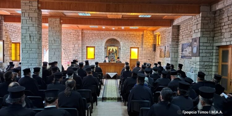 Ιερατική Σύναξη στο Παναιτώλιο με ομιλητή τον Μητροπολίτη Μεσογαίας και Λαυρεωτικής