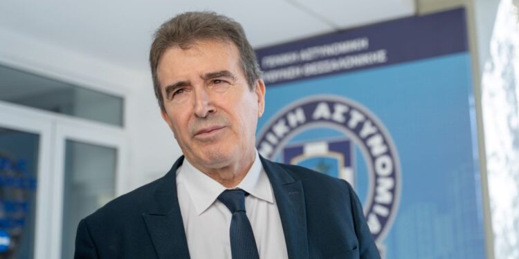 Ο Χρυσοχοΐδης εξηγεί το νέο ψυχομετρικό εργαλείο αξιολόγησης του προσωπικού της ΕΛ.ΑΣ