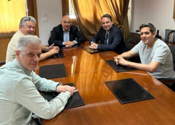 Συνάντηση Θανάση Παπαθανάση με τον Δήμαρχο Ναυπακτίας – Στο επίκεντρο η ανάπτυξη και η καθημερινότητα της περιοχής