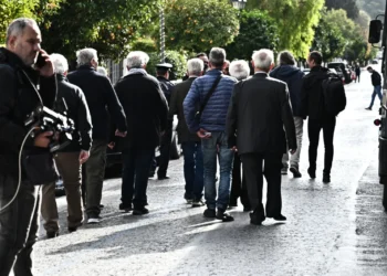 Συντάξεις Ιουνίου: Πότε πληρώνονται Δημόσιο, ΙΚΑ, ΟΑΕΕ, ΝΑΤ