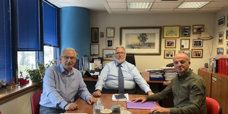 Συνάντηση εργασίας του Δημάρχου Αμφιλοχίας με τον Γενικό Γραμματέα Ενωσιακών Πόρων και Υποδομών ΥΠΑΑΤ