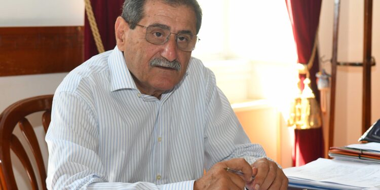 Σε τροχαίο ενεπλάκη ο δήμαρχος Πατρέων Κώστας Πελετίδης