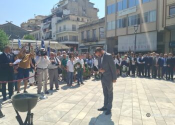 Με λαμπρότητα και εθνική υπερηφάνεια η πόλη του Αγρινίου τίμησε την επέτειο της απελευθερώσεώς της από τον Οθωμανικό ζυγό