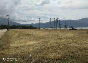 Ελεύθερο και δωρεάν πάρκινγκ για τους μόνιμους κατοίκους και επισκέπτες του Μύτικα