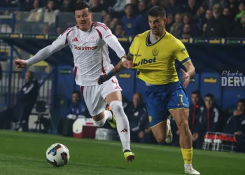 «Η στρίγγλα που έγινε αρνάκι» από την θεατρική ομάδα της ΓΕΑ