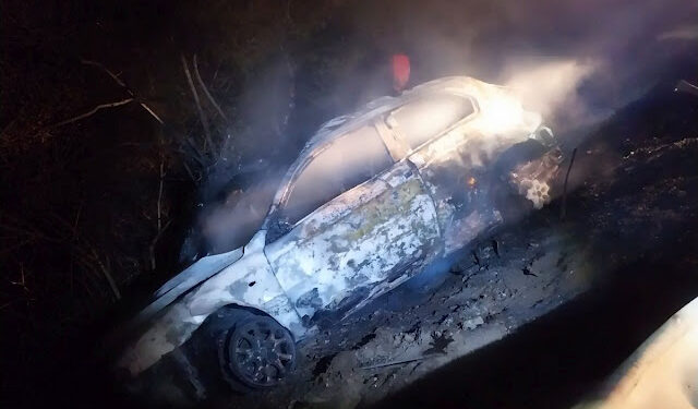 Σοκ στο Αγρίνιο: Απανθρακώθηκε νεαρός σε σοκαριστική μετωπική σύγκρουση αυτοκινήτων στην ε.ο(φωτο-βίντεο)