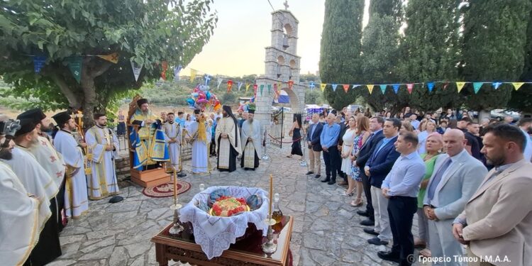 Λεπενού, Ιερό Παρεκκλήσιο Παναγίας Βλαχέρνας, Πανηγυρικός Εσπερινός