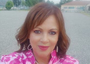 2ο Δημοτικό Σχολείο Αιτωλικού: Καλό ταξίδι, αγαπημένη μας Ντίνα