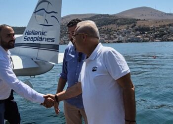 Πραγματοποιήθηκε σήμερα η πρώτη επίσημη δοκιμαστική πτήση υδροπλάνου στην Αμφιλοχία