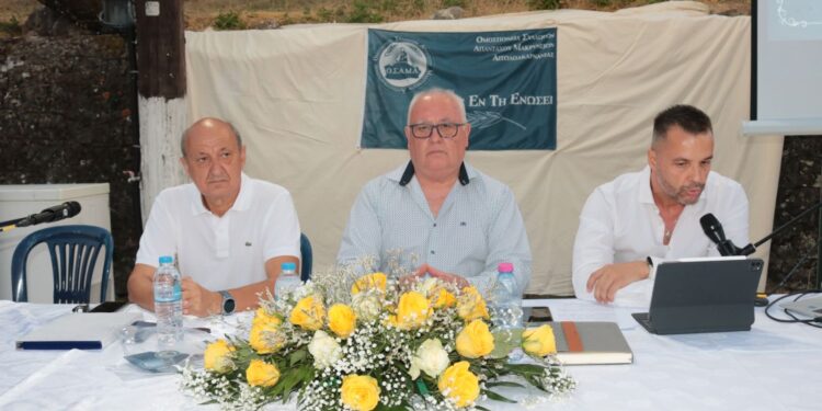 Με συγκίνηση η εκδήλωση Φιλολογικό Μνημόσυνο προς τιμήν του αείμνηστου Αλεξανδρή Β. Δημητρίου, στο Λιθοβούνι Μακρυνείας