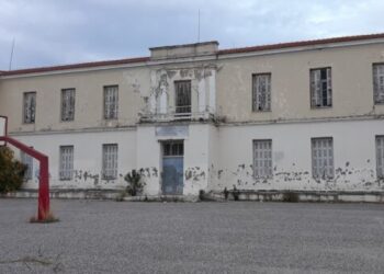 Μεσολόγγι: Σημαντικό βήμα για τη διάσωση του ιστορικού νεοκλασικού κτηρίου της “Επαγγελματικής Σχολής”