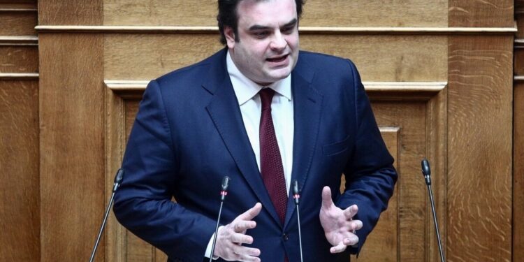 Ecofin: Ενέκρινε την ενεργοποίηση της εθνικής ρήτρας διαφυγής για τις αμυντικές δαπάνες στην Ελλάδα και σε 14 άλλα κράτη