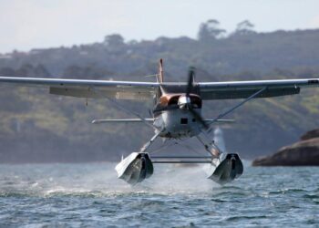 Αμφιλοχία:Πρόσκληση δημάρχου για έναρξη πτήσεων υδροπλάνων