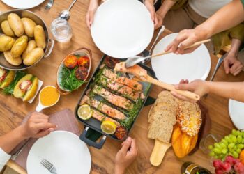 Πώς θα συνδυάσετε σωστή διατροφή και φυσιολογικές τιμές γλυκόζης το καλοκαίρι