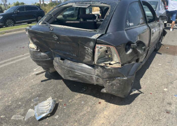 Αγρίνιο:Kαραμπόλα τεσσάρων οχημάτων-τραυματίστηκαν  δύο άτομα