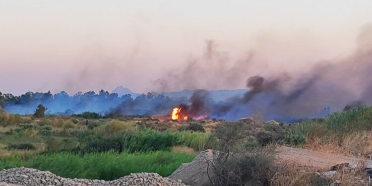Υπό έλεγχο οι πυρκαγιές σε Ευηνοχώρι-Αιτωλικό-Τρελάγκαθα – Ευχαριστίες Δήμου
