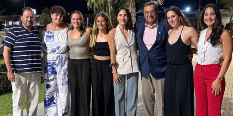 Πριμ 200.000 ευρώ του Βαγγέλη Μαρινάκη στις Εθνικές Ομάδες πόλο ανακοίνωσε ο Ισίδωρος Κούβελος στο δείπνο της ΕΟΕ στην ΚΟΕ