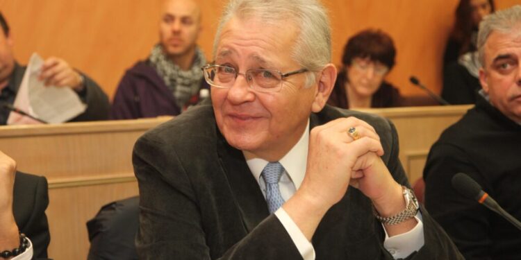Πέθανε ο δημοσιογράφος Δημήτρης Κωνσταντάρας