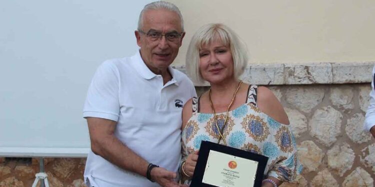 Mε επιτυχία και πλήθος κόσμου τα εγκαίνια της «1ης Αμφιλοχιώτικης Εικαστικής Έκθεσης – Αιτωλoακαρνάνες Καλλιτέχνες»