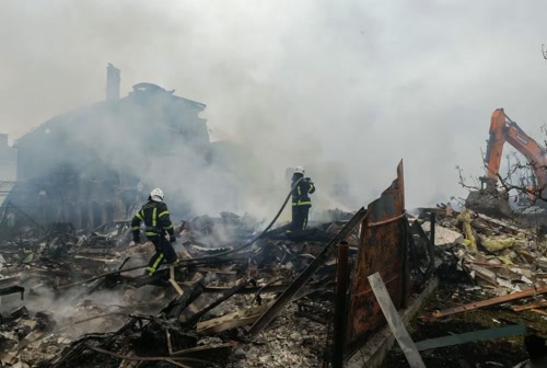 Ρωσία: Κατάληψη τριών οικισμών στην ανατολική Ουκρανία – Πλήγματα σε λιμενική υποδομή