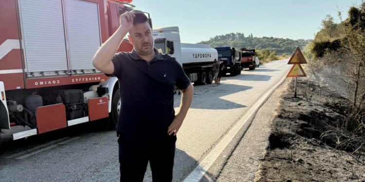 Υπό έλεγχο η φωτιά σε Γαλατά & Ευηνοχώρι Κάηκαν αποθηκευτικοί χώροι-κτηνοτροφικές εγκαταστάσεις| Ντροπή στους εμπρηστές λέει ο Αντιπεριφερειάρχης