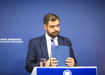Π. Μαρινάκης:Οσοι λένε για 13η και 14η σύνταξη που κοστίζουν 5 δισ. να μας πουν πού θα τα βρούν. Κατηγορίες κατά ΠΑΣΟΚ. Τα νεότερα για τον εκλογικό νόμο.