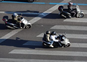 Τροχαία: Πάνω από 2.500 παραβάσεις για κράνος σε μία εβδομάδα