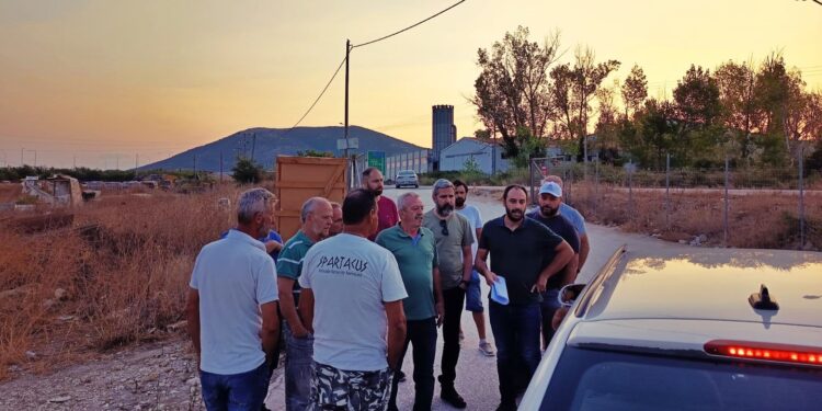 Αντιπροσωπεία συνδικαλιστών στο εργοτάξιο στη Βόνιτσα για το θάνατο του 56χρονου από το Θύρρειο -κατήγγειλε την παντελή έλλειψη μέτρων ασφαλείας