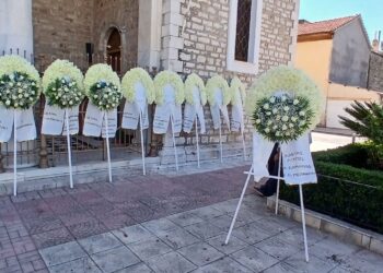 Στερνό αντίο στην Αθηνά Παπαχρήστου στο Μεσολόγγι