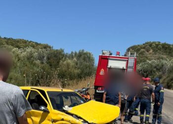 Στο Νοσοκομείο Αγρινίου δύο άτομα μετά από σφοδρό τροχαίο κοντά στη σήραγγα του Αγίου Ηλία