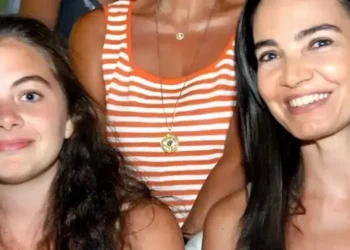 Λένα Σαμαρά: Ποιο ήταν το κορίτσι που όλοι αγαπούσαν – Και πώς είπε αντίο μέσα σε μία ώρα