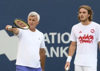 Απόστολος Τσιτσιπάς: Ενοχλημένος με τις δηλώσεις Ιβανίσεβιτς για τον Στέφανο