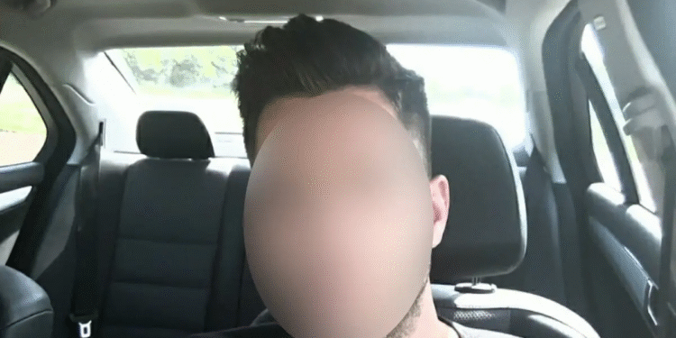 Αστυνομικός TikToker διώκεται ποινικά για διακίνηση ναρκωτικών