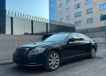 Τουρκική μαφία στην Ελλάδα: Οι Αρχές εξετάζουν βίλες, πολυτελή αυτοκίνητα και ιδιόχειρες σημειώσεις 6 συλληφθέντων