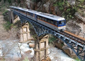 Ώρες αγωνίας για επιβάτες του Οδοντωτού που κάλεσαν το 112 – πάλι παρουσίασε βλάβη