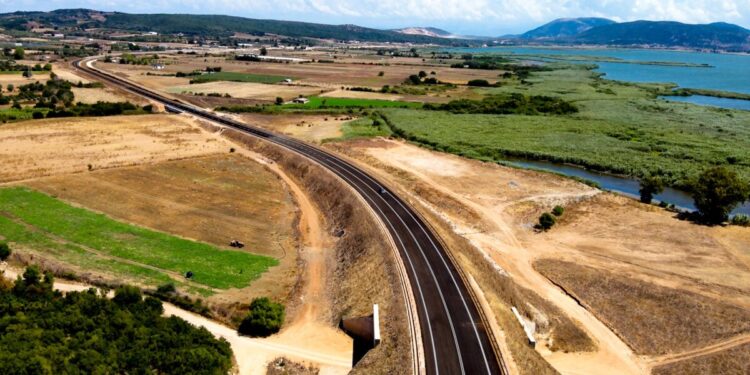 AKTOR: Έδωσε σε κυκλοφορία τη σύνδεση Λευκάδας με Δυτικό Άξονα